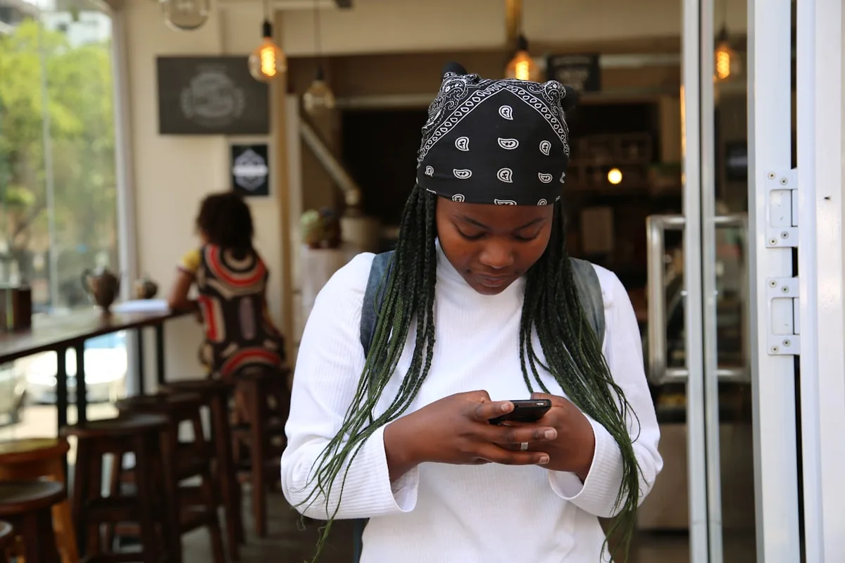Five Things to Check Before You Download a Dating App
