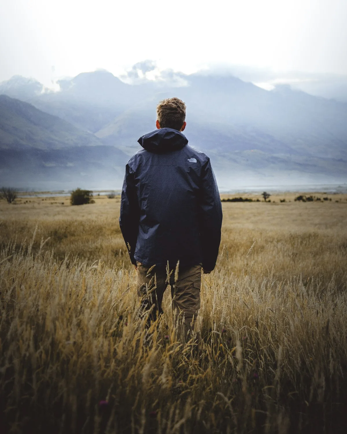 How to Stop Texting Someone You Need to Get Over